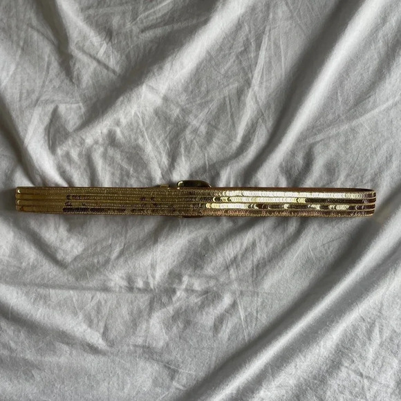 NWOT Gold  sequin belt - Picture 4 of 4